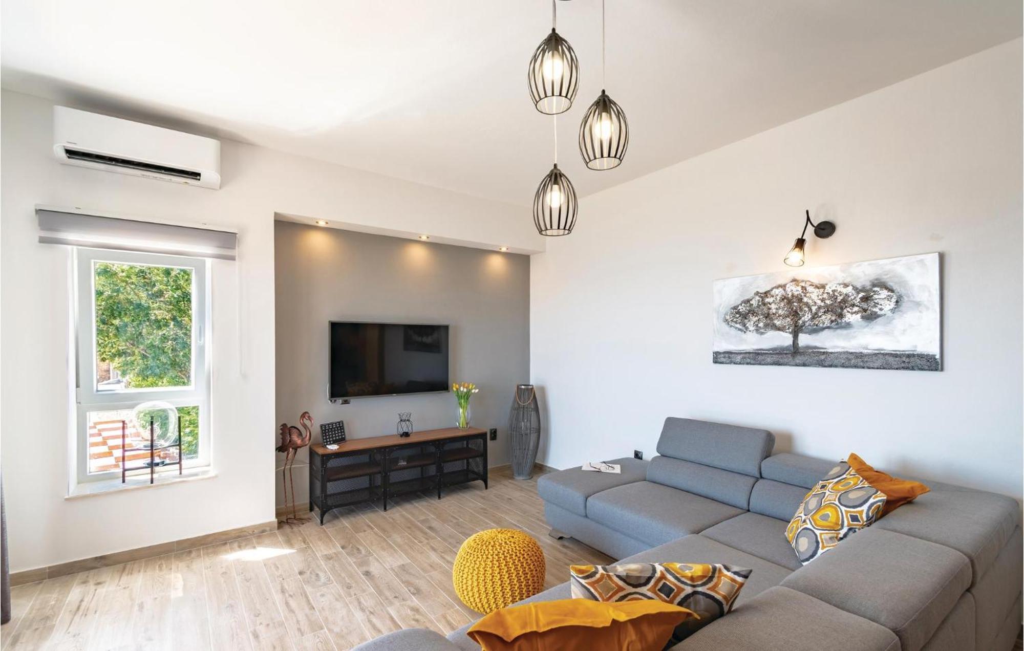 Nice Apartment In Orebic With House Sea View Exterior photo
